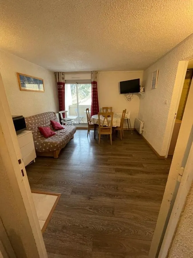 Apartamento Appt chaleureux idéal pour 4 personnes au pied des pistes - draps et linges de toilette non fournis La Mongie